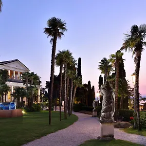 Hotel Cortine Palace Relais Chateaux, Sirmione